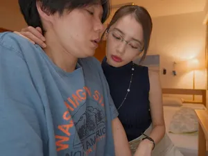 Lén chịch tình nhân xinh đẹp của anh trai