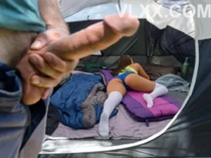 Anh xã vừa mất, Cô vợ đã bị thuộc hạ của Chồng yêu tranh nhau làm thịt